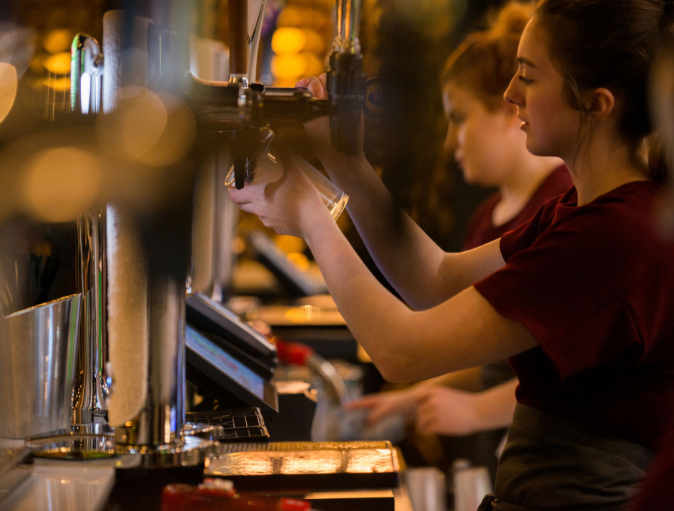 Hydro-Club-Interior-4