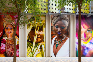 Expo2020 Look Pav Signage Women